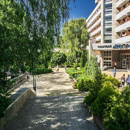 Sanatorium Elite Dnipro Hotel Truszkavec Kültér fotó
