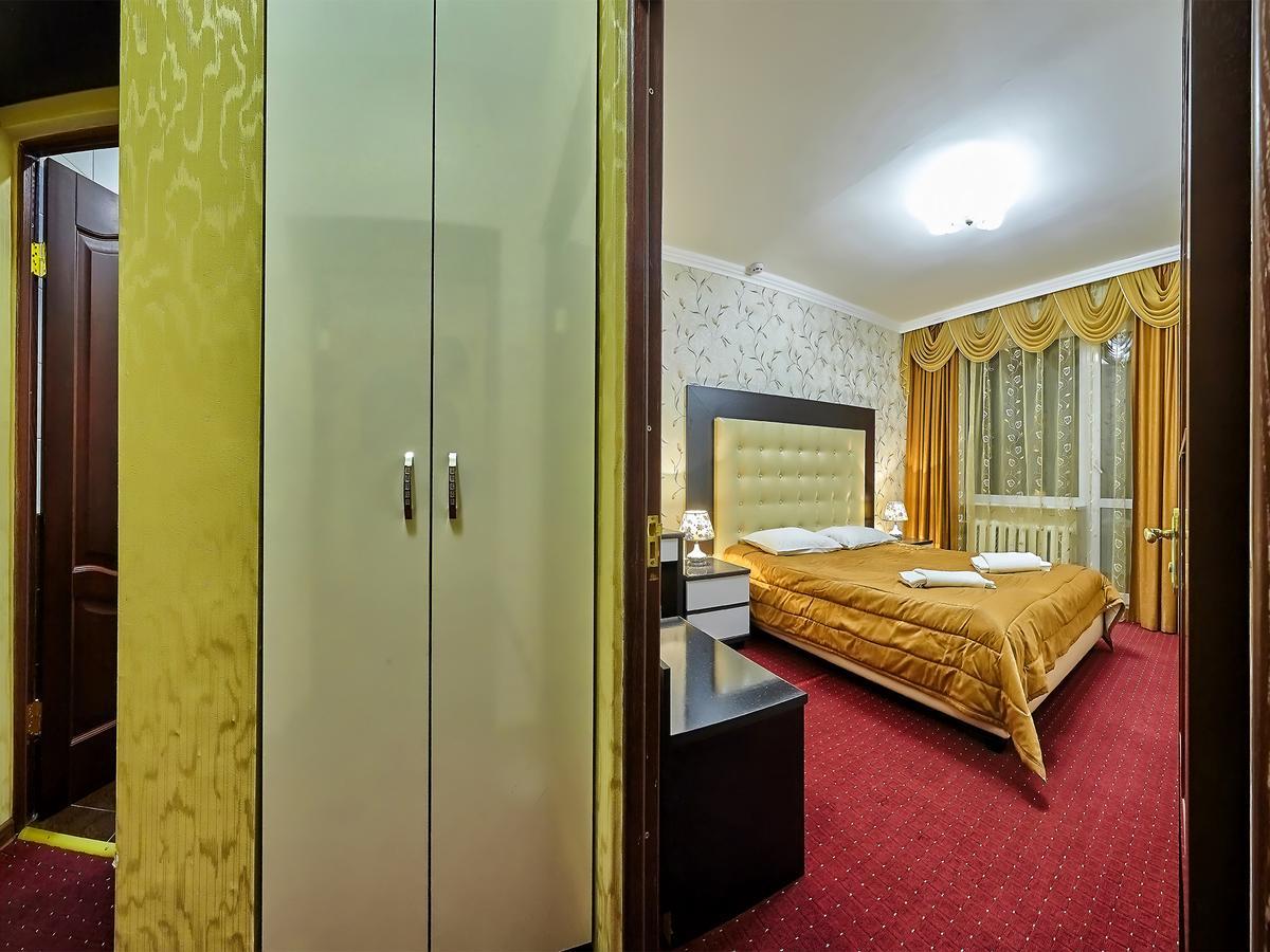 Sanatorium Elite Dnipro Hotel Truszkavec Kültér fotó