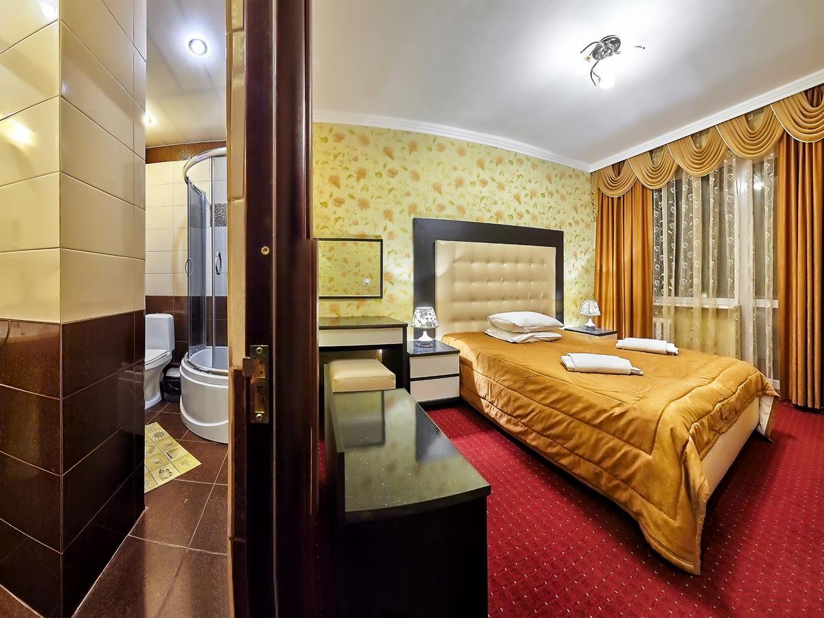 Sanatorium Elite Dnipro Hotel Truszkavec Kültér fotó